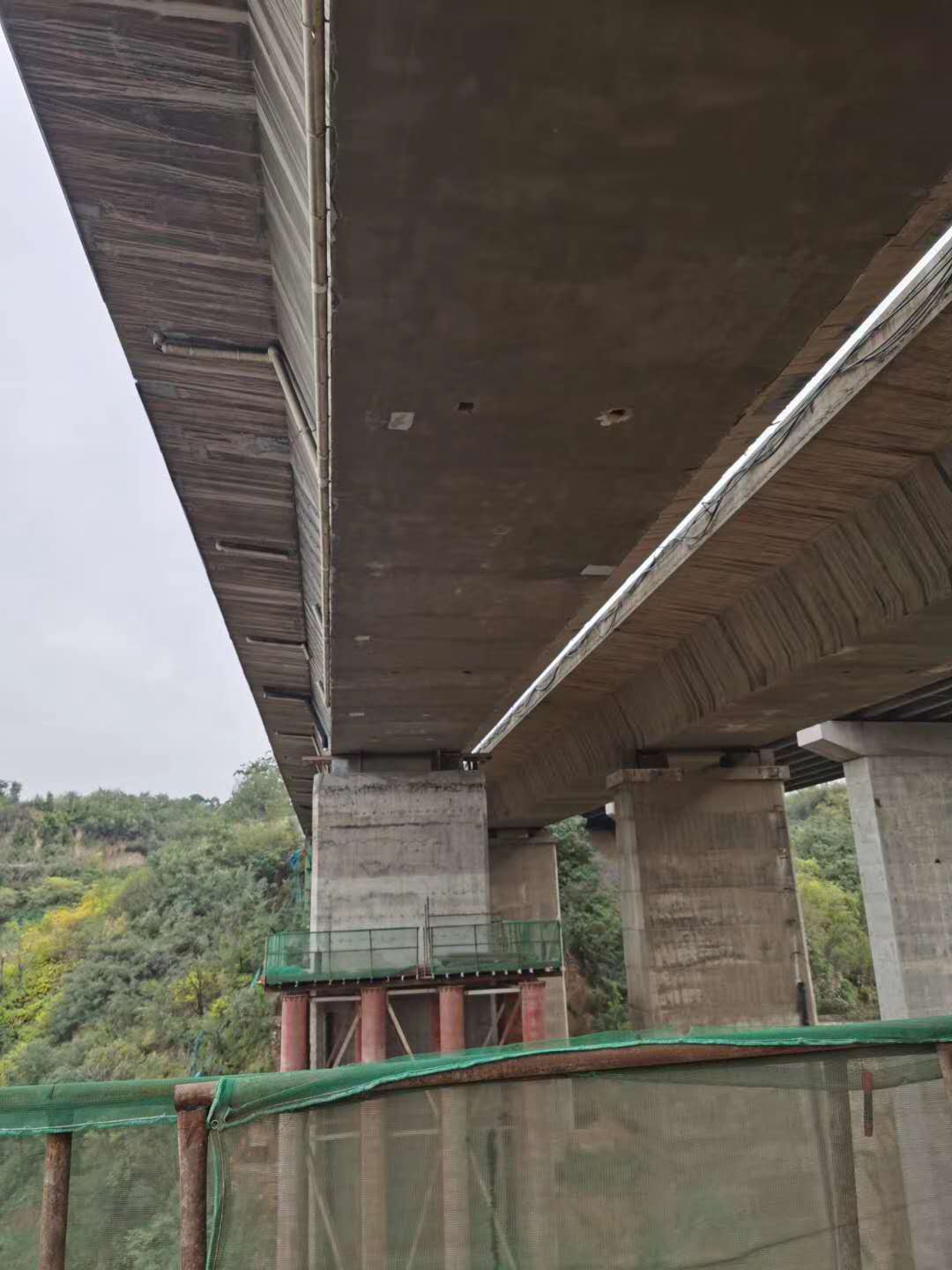 南通桥梁加固前制定可行设计方案图并用对施工方法